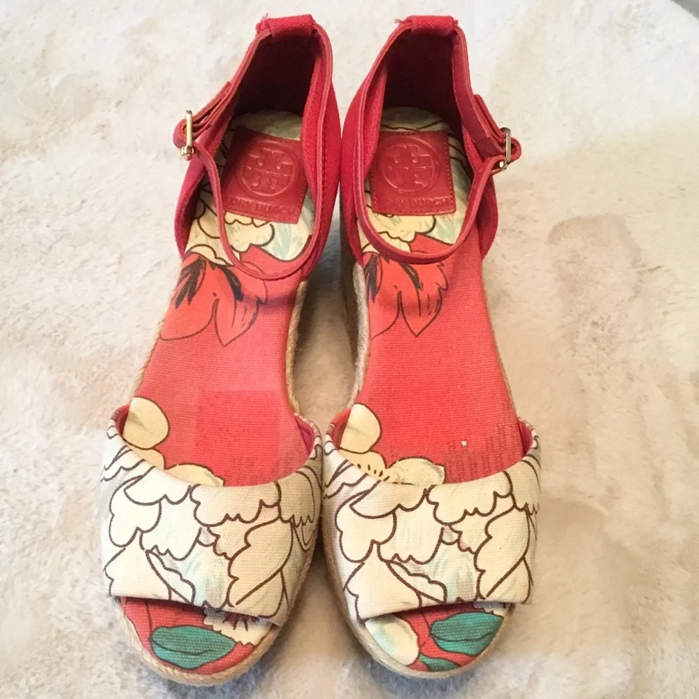 Tory Burch Sherri Red & Cream Floral Platform Ankle Strap Espadrilles - 10